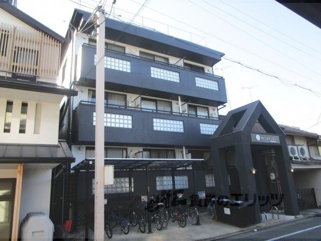 アクエルド仁王門