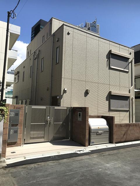 PLUMA NISHI-SHINJUKU Z