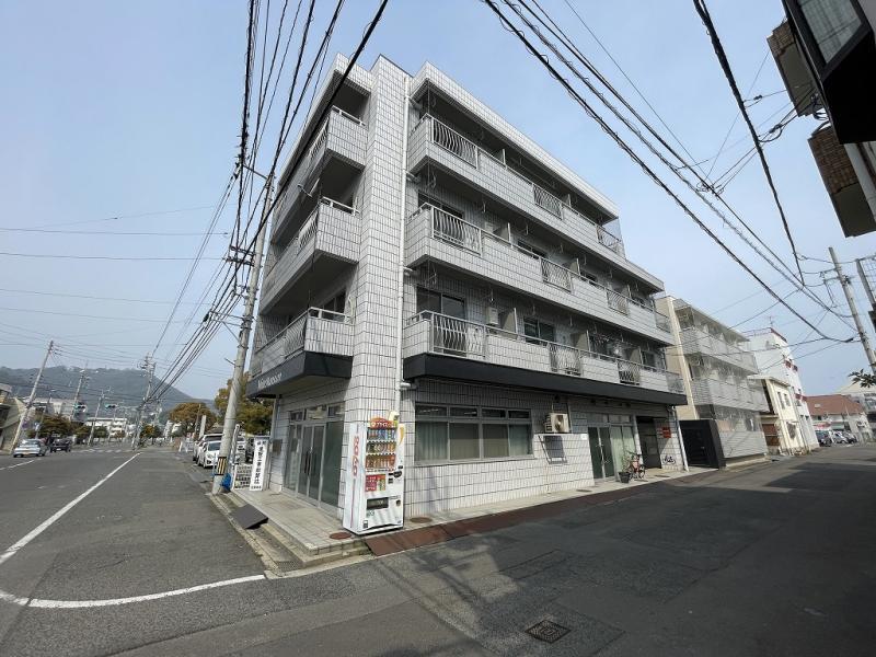 ホワイトマンション
