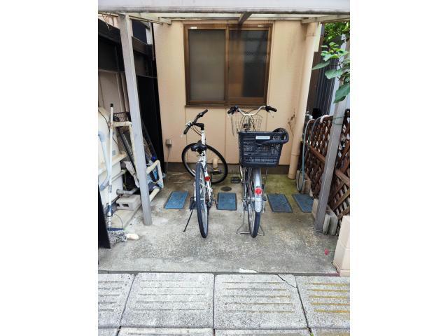 ファミール中川