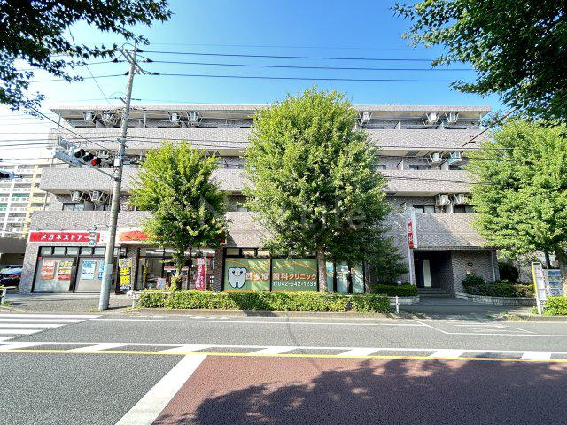 昭島コートエレガンスA