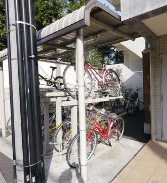 バ―ジュアル浦和イースト