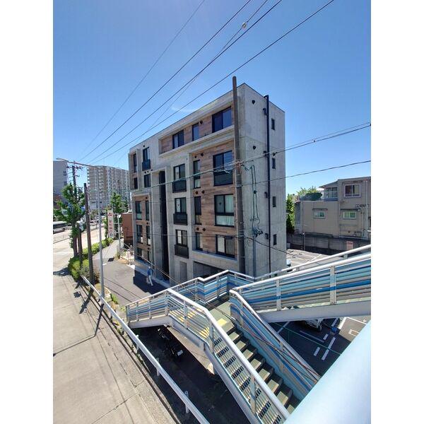 LEGIOIE築地口駅