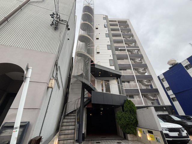 ハイウッド栄