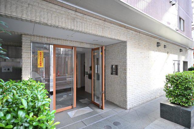 パレステュディオ新宿御苑前