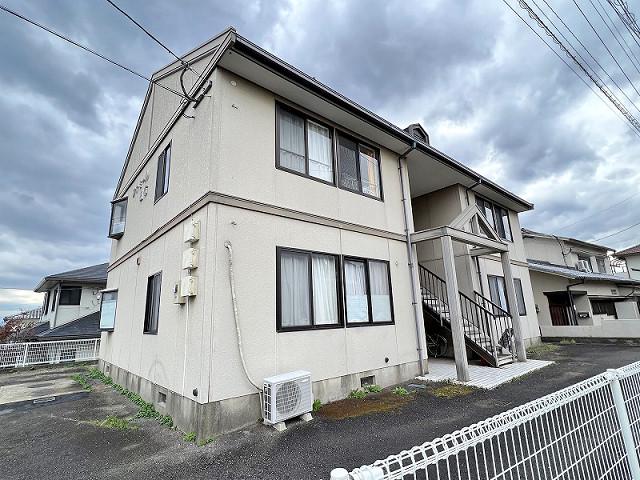ファミール由布(3K/2階)