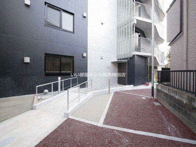RIFF石橋阪大前