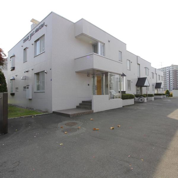 スカイラークヒルズマンション(2LDK/1階)