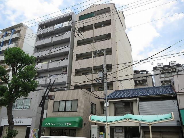 ロイヤルイースト