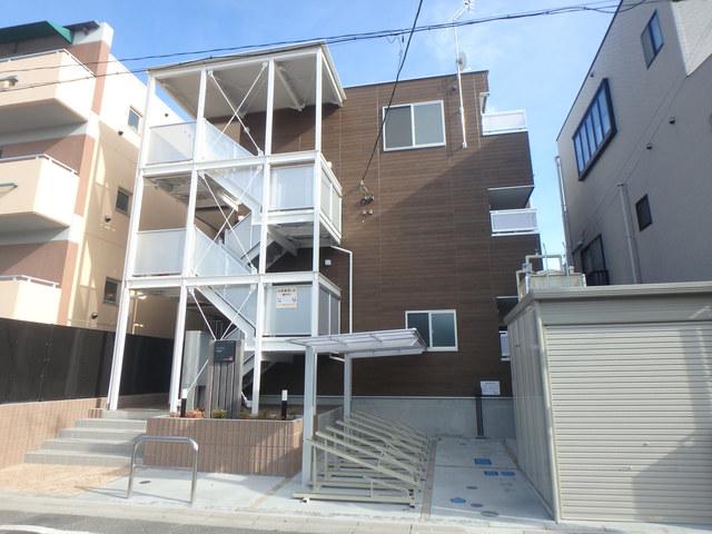 ＪＲ京浜東北線 蕨駅 徒歩13分 3階建 築9年