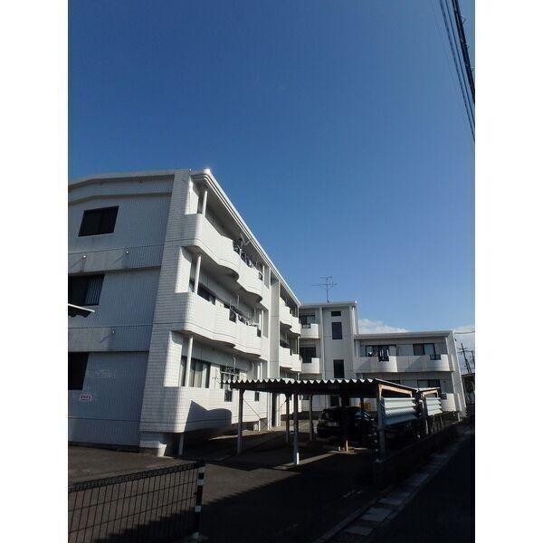 アーベイン川津
