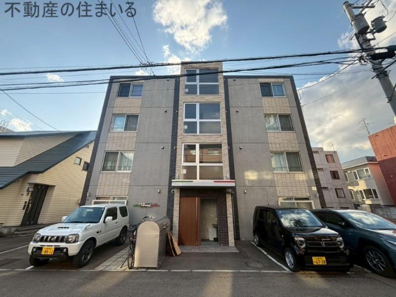 アッソルッソ澄川