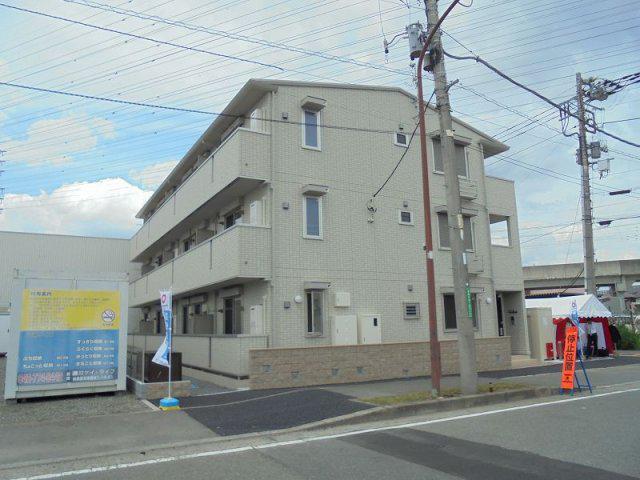 ＪＲ横浜線 橋本駅(神奈川) 徒歩17分 3階建 築8年