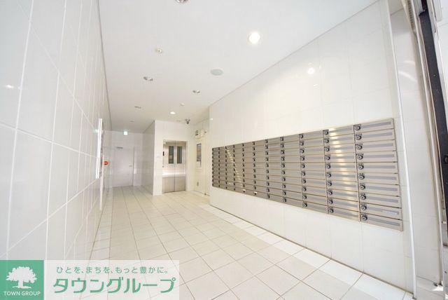 GRASS SQUARE 六番館