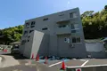 8COAT