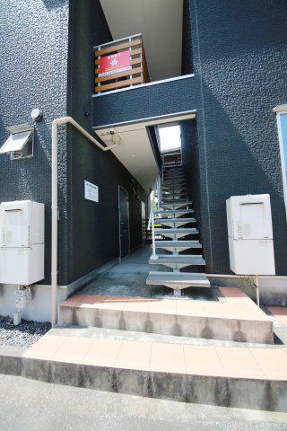 EHOUSE