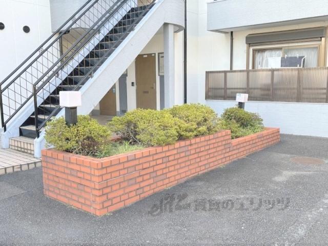 ハイツ紫峯