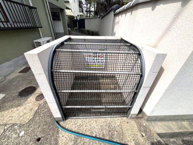 本山サンビラ