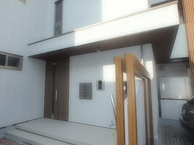 ISSYMARK