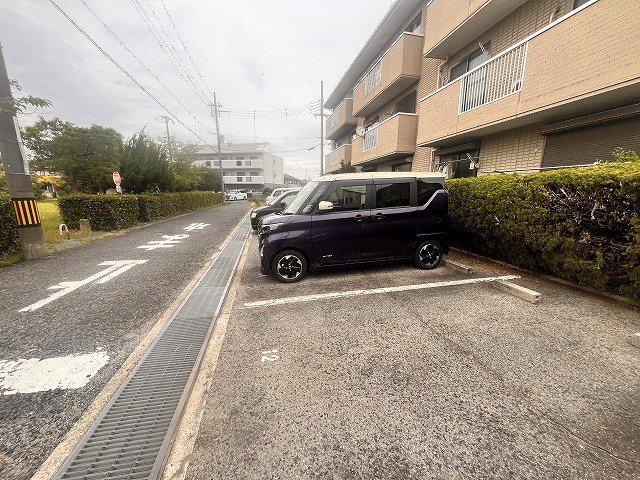 モアクレスト花田公園A棟