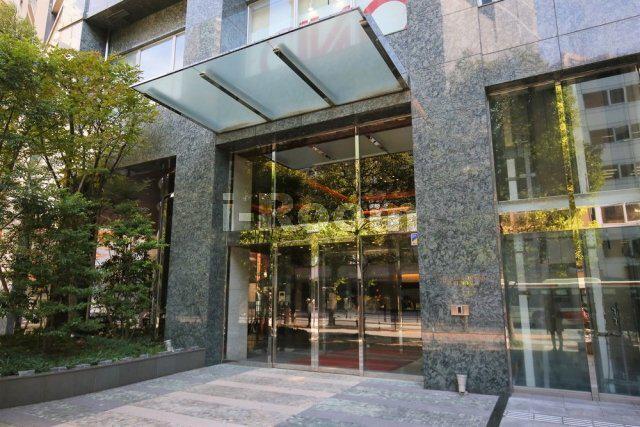 ファーストリアルタワー新宿