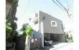 ファミーユ小島町