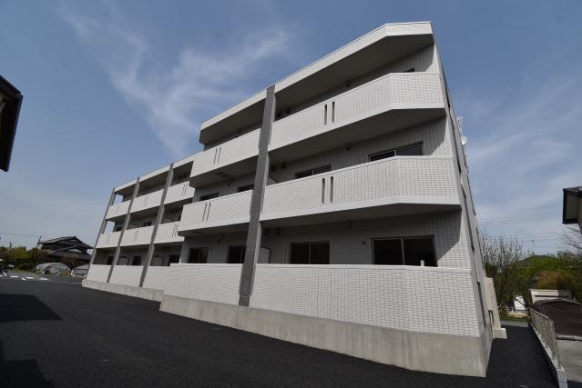 フィオーレ西川田