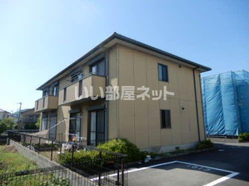 シャーメゾン高岡西