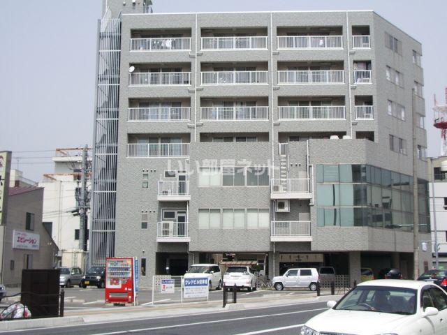 クレドビル