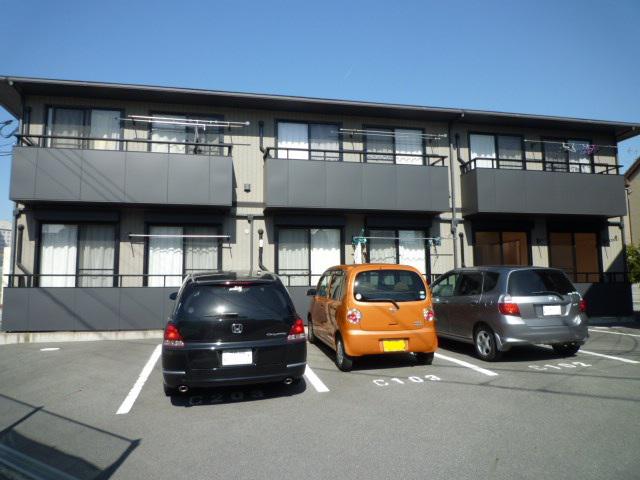 ビバリースクエアC