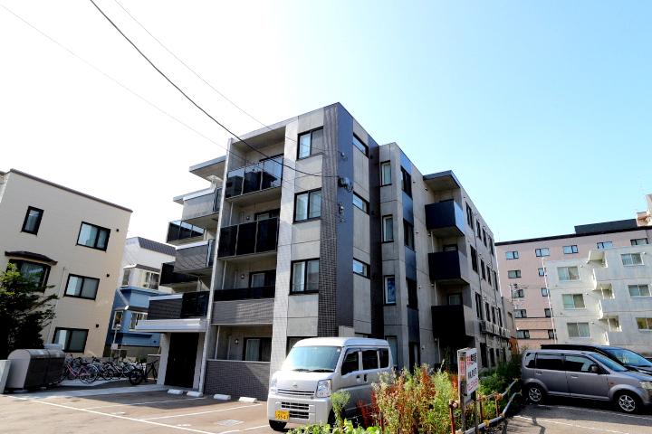 ヴォヤージュ円山