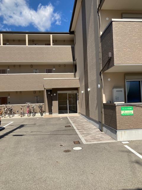 クレストKOBE