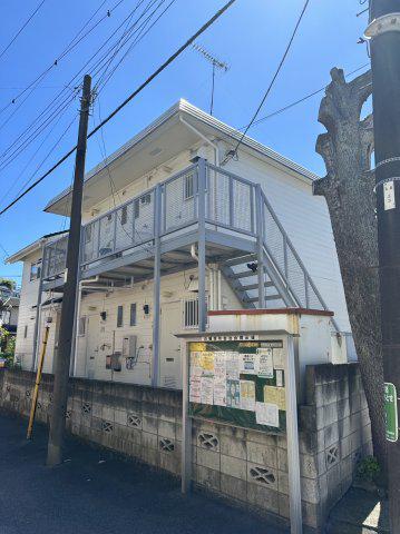 カーサー小西