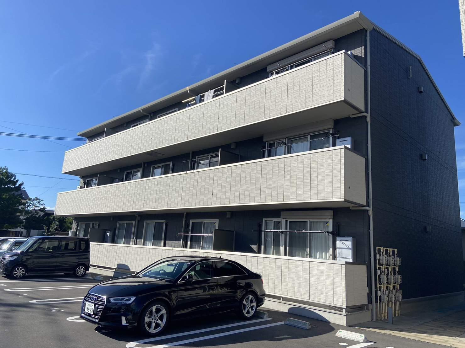 メゾンドール東谷山 A棟(3LDK/3階)
