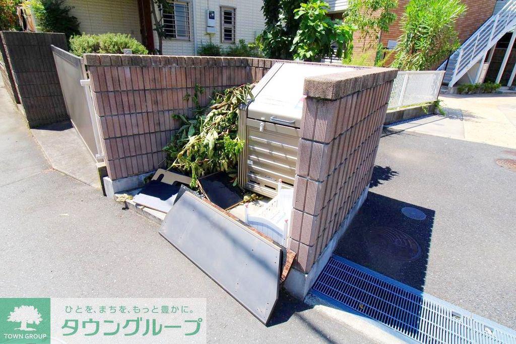 レオネクストパレス湘南菱沼II
