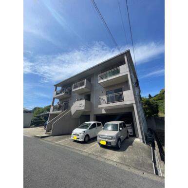 山内マンション