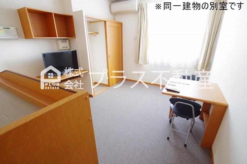 レオパレスアインス