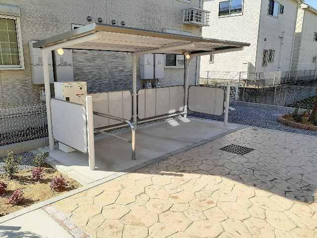 チェレステ白髭 B