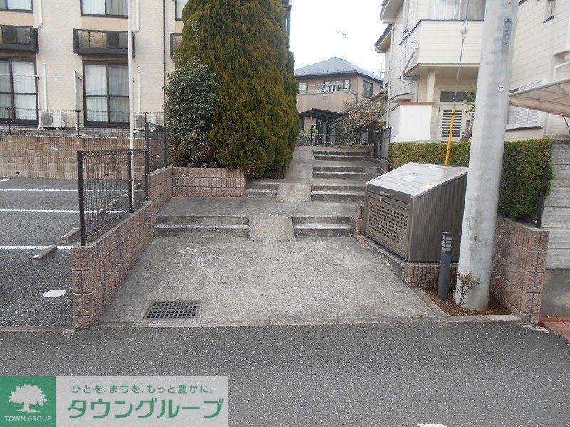 レオパレスあさひ