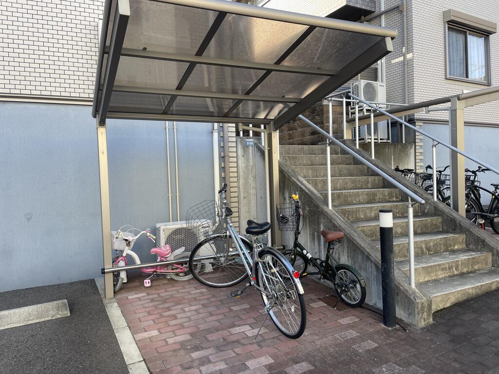 プロヴァンス壱番館