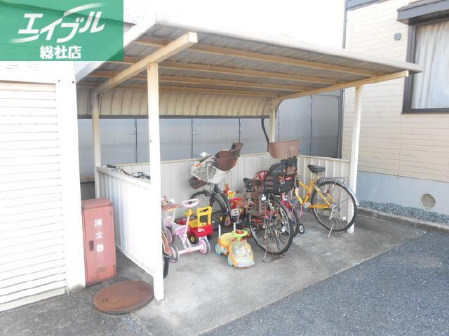 セジュール西屋B棟