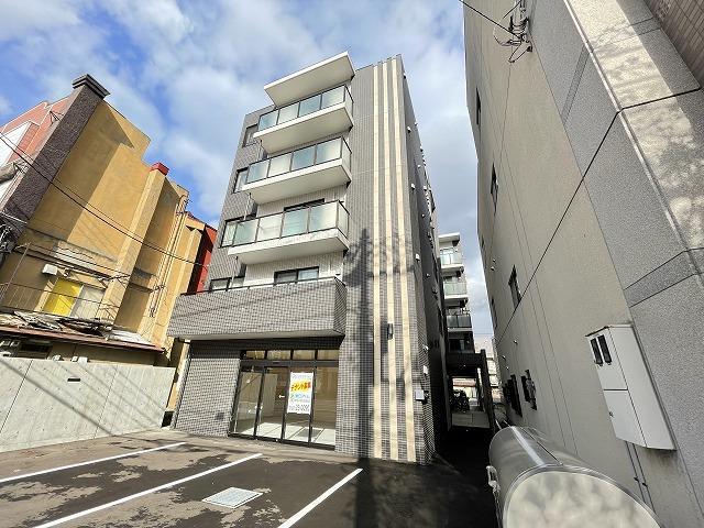 クレストパレス一条通