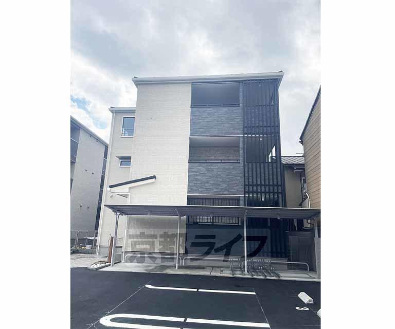 シャルマン唐橋南II