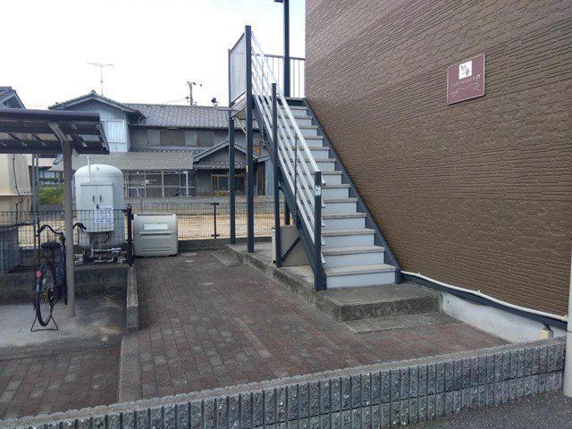 レオパレス竹寅