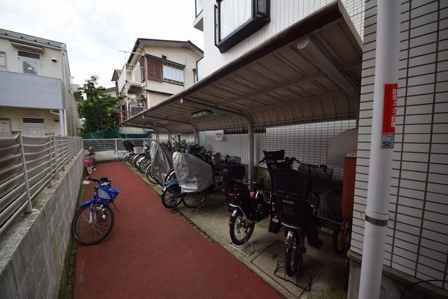 ファミール東川口