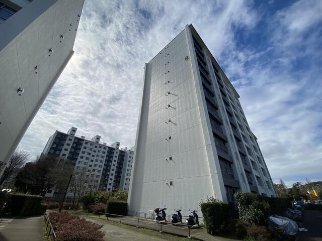 県ドリームハイツ8号棟