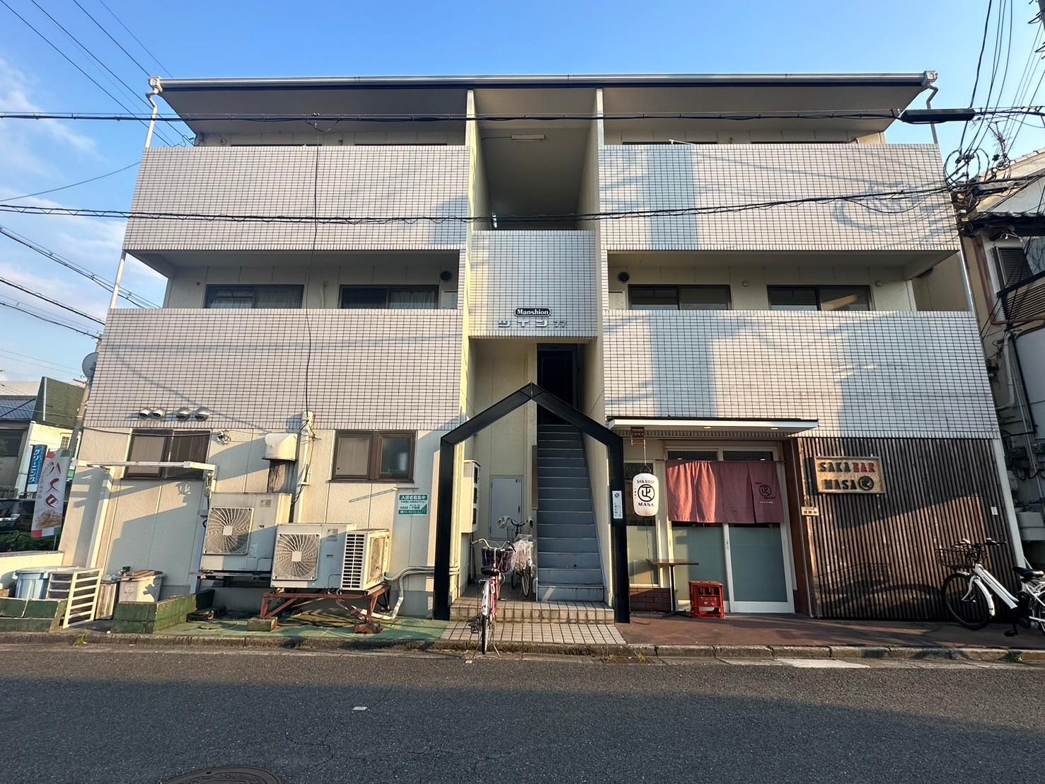 ツイン77