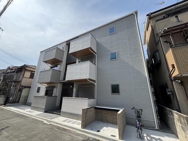 LA-CREA寺田町