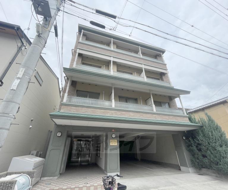 モア七条