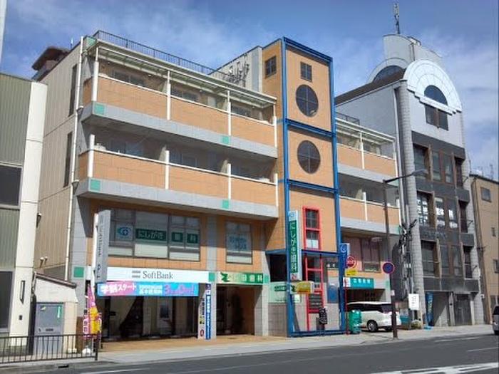 サージュビル本館